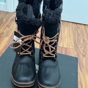 Sorel Black and Tan Winter Boots